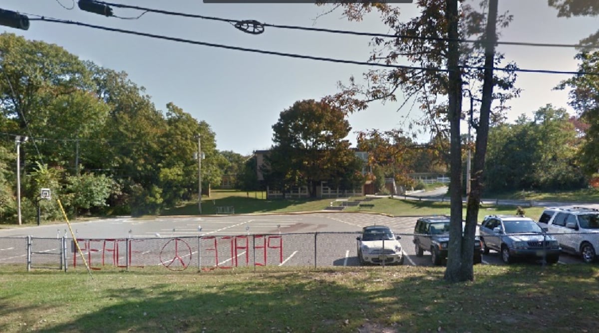 Maestra fue despedida solo por revelarle a los niños la verdad de Santa Claus