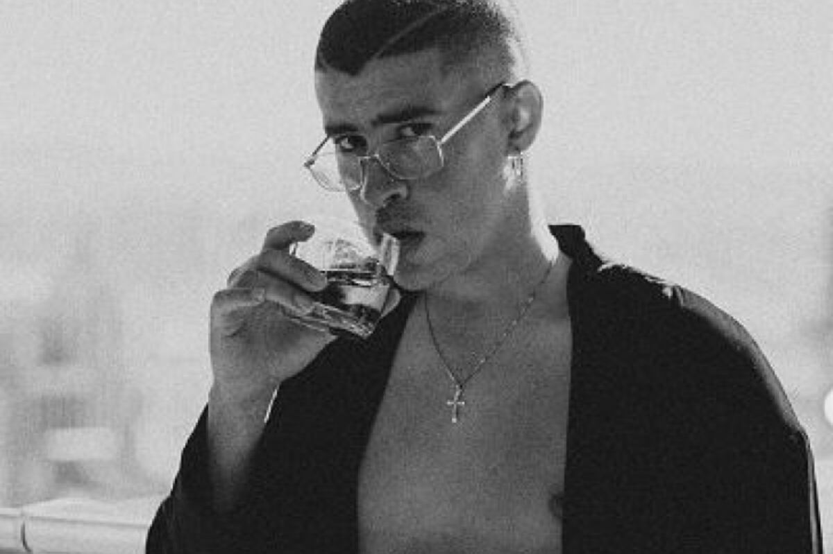 Bad Bunny recibió un 'zapatazo' durante su concierto (Vídeo)