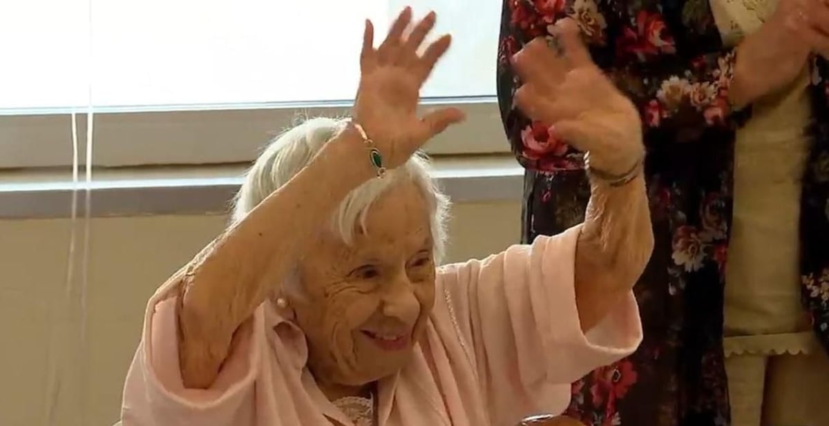 ¡Atención parejas! Anciana de 107 años revela el incómodo secreto para la longevidad