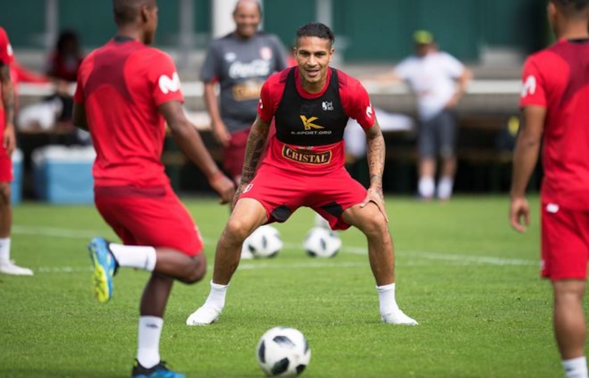 Paolo Guerrero ya se unió a la concentración peruana y a los entrenamientos