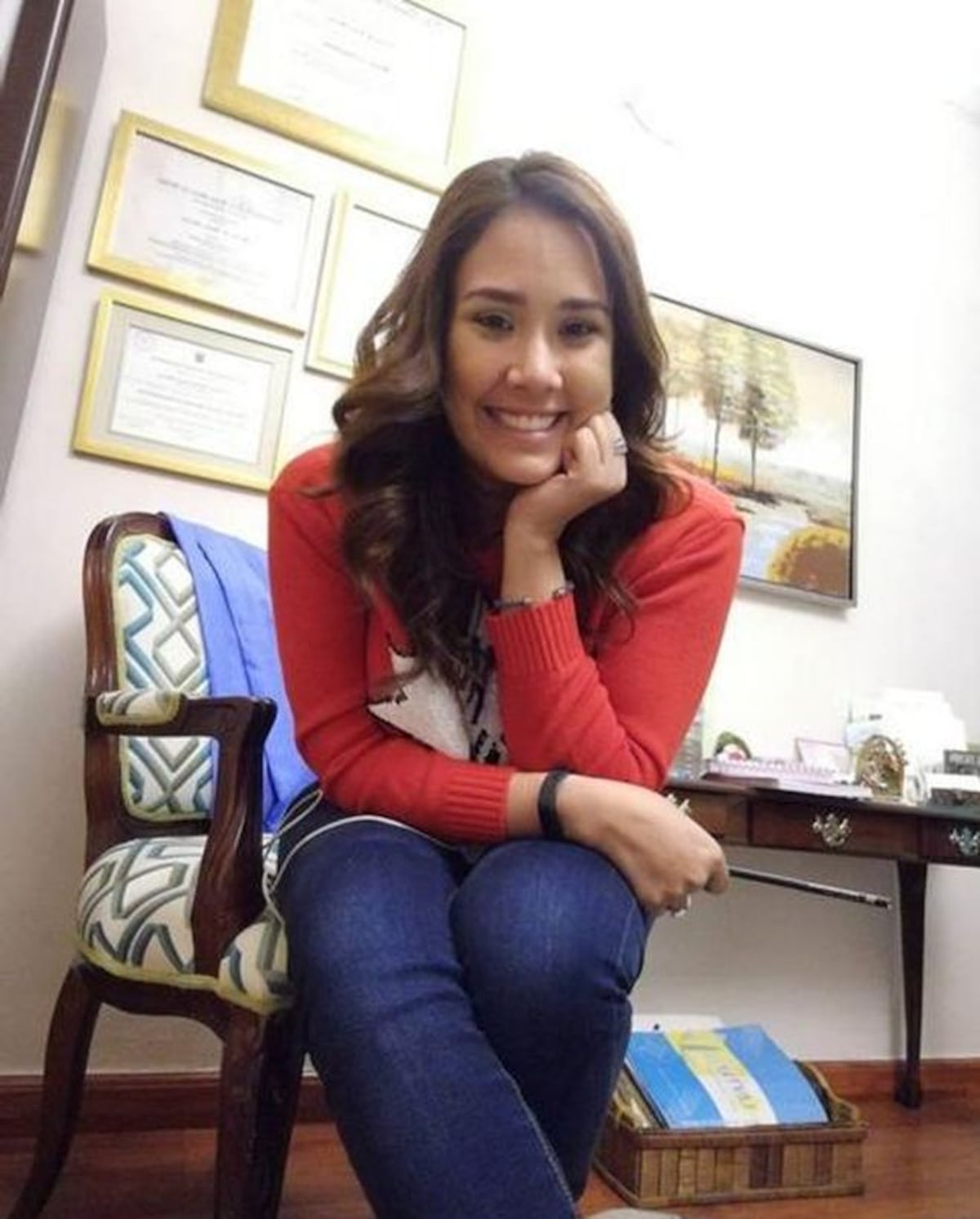 ¡AUCH! Presentadora de TV sale de TVN