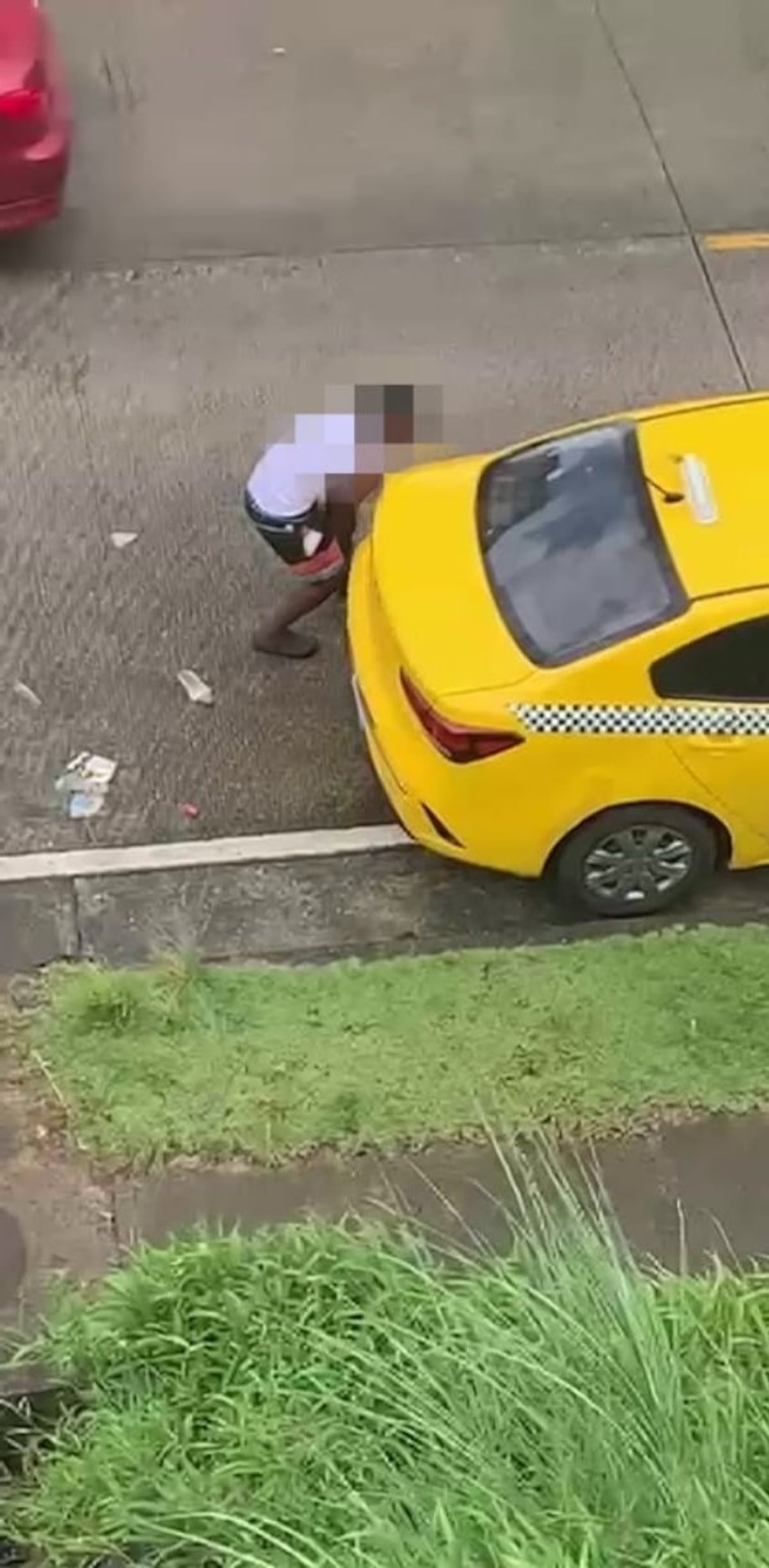 ‘Mátalo, mátalo’: Agarran a pelaito preparado para matar