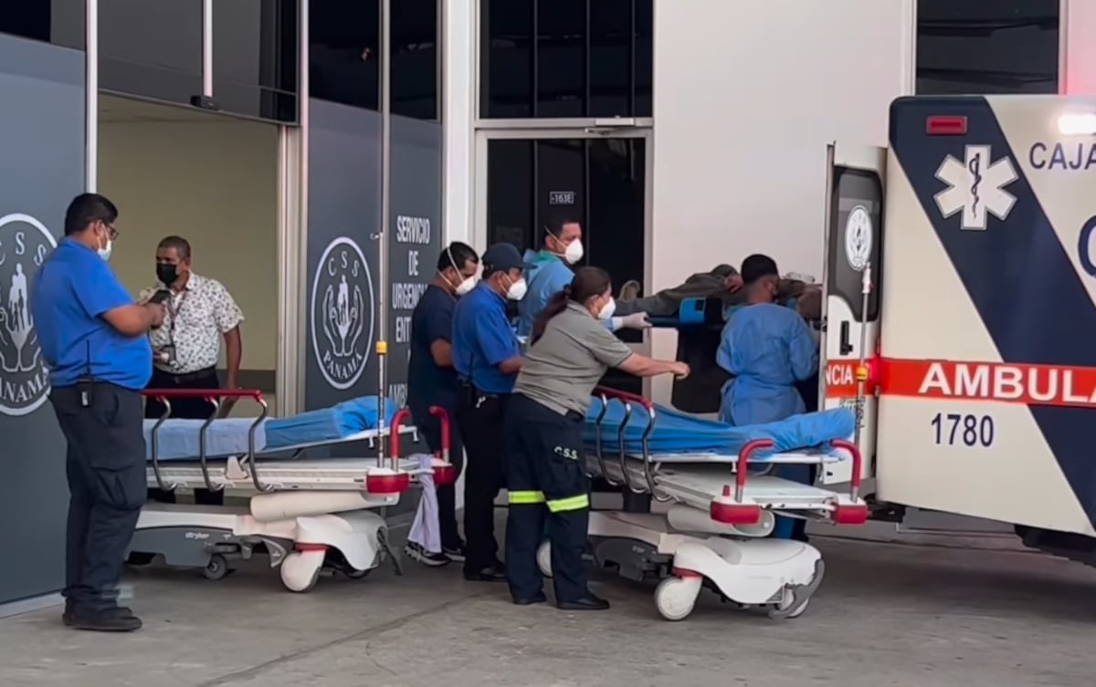 Angustia consume a familiares de pasajeros de bus siniestrado en Gualaca