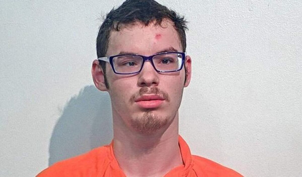 Policía detiene a joven que quería violar, matar y comerse a niño en Florida