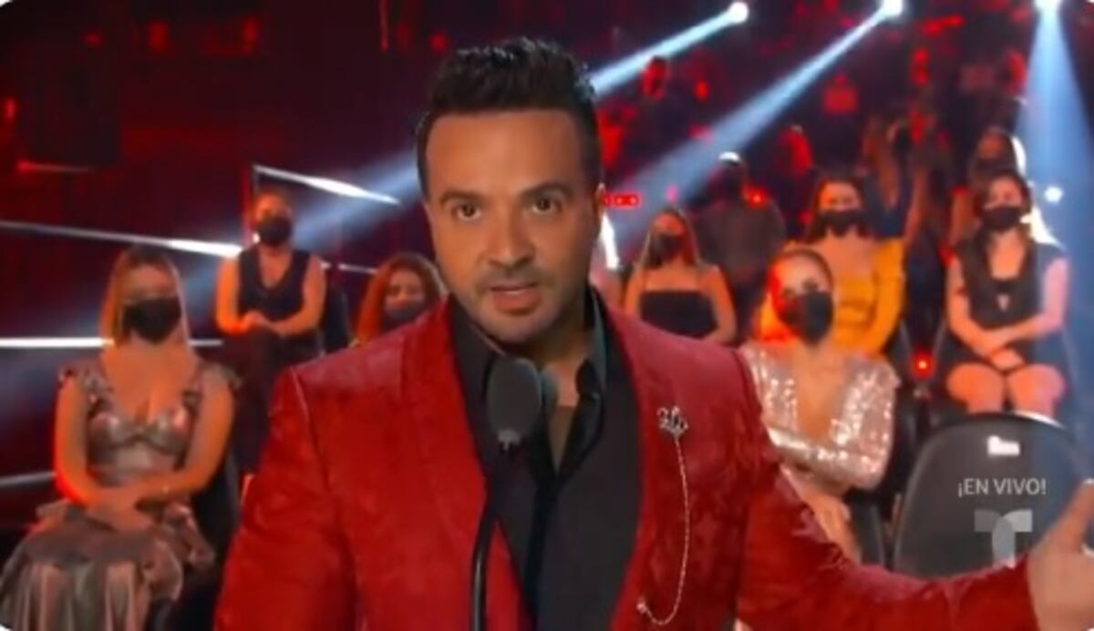 Panameños se emberracan con Fonsi por no agradecer a Erika Ender. ‘Esto hay que tomarlo sin ningún apuro’. Des-pa-ci-to gana como canción de la década. Video