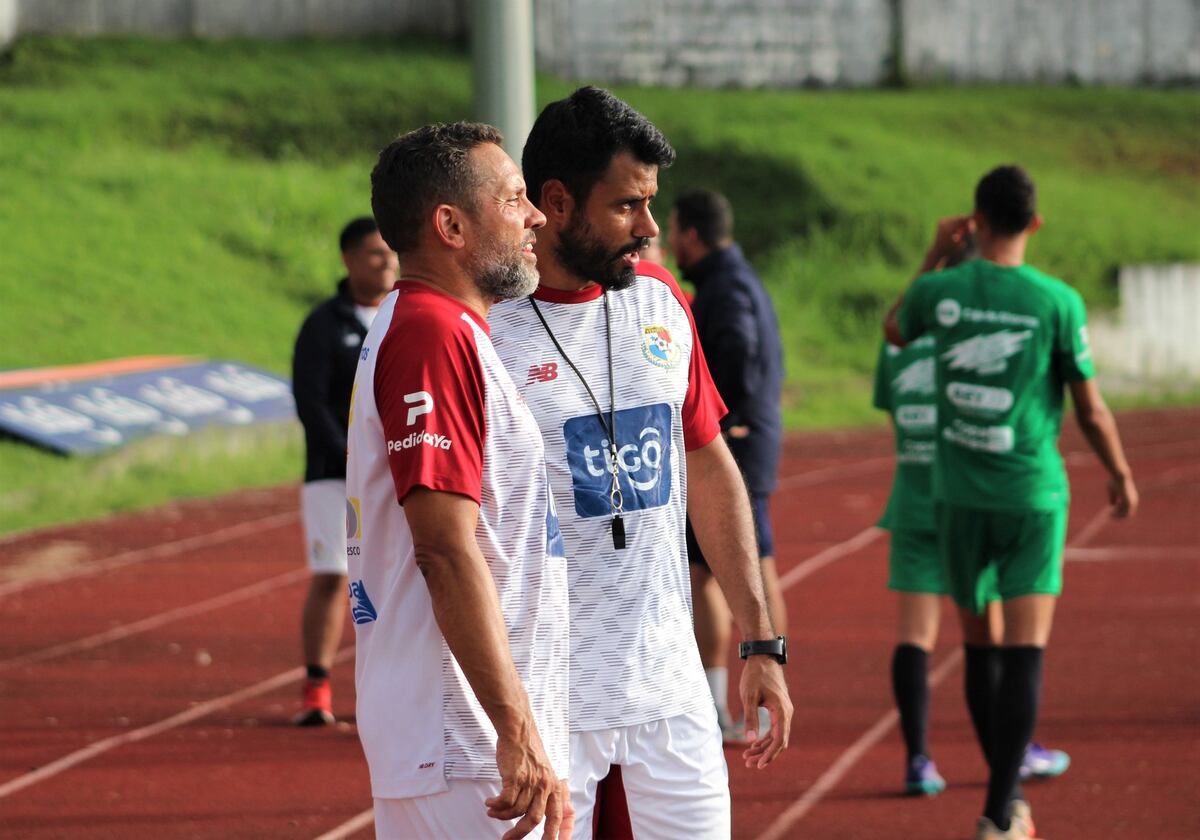 Tiene 15 pero quiere más. Mike Stump sigue en búsqueda de la mejor Selección Sub-17 de Panamá
