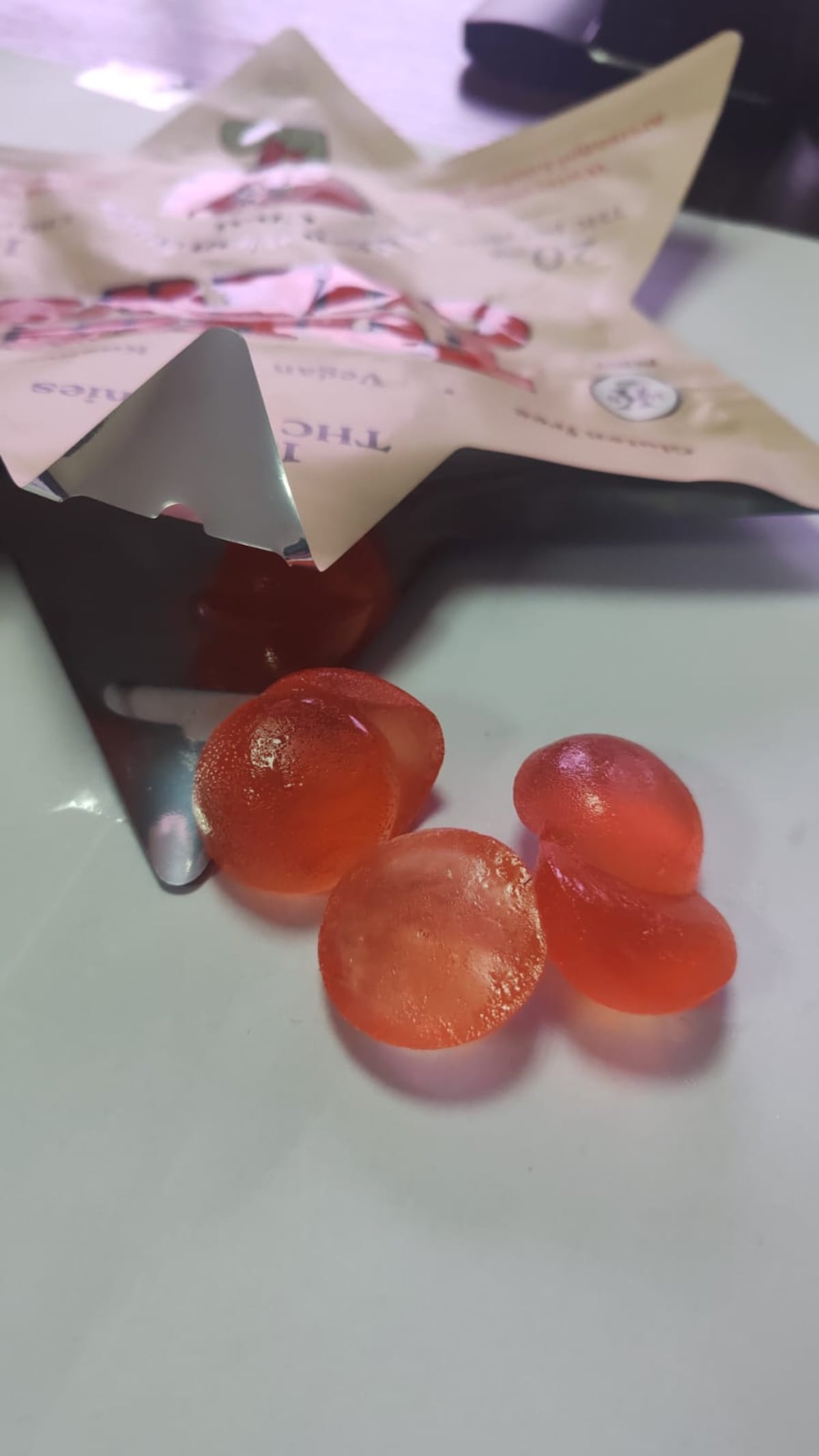 ¡Gomitas con truco! Detectan presunta droga en paquete ‘sorpresa’ de courier en Albrook