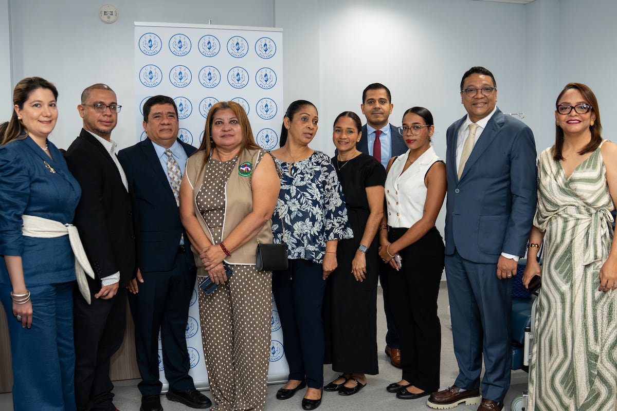 Pacientes renales reciben esperanza con nueva sala de hemodiálisis en el Complejo Arnulfo Arias Madrid