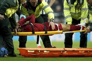 ALERTA: Salah salió llorando en la camilla