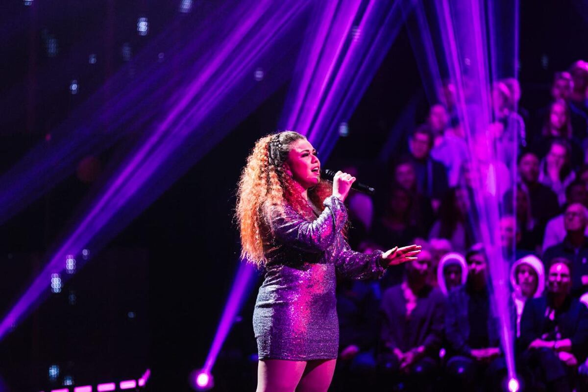 Una panameña que canta como los ángeles. Astrid Nicole la chica que seduce a Finlandia con su voz