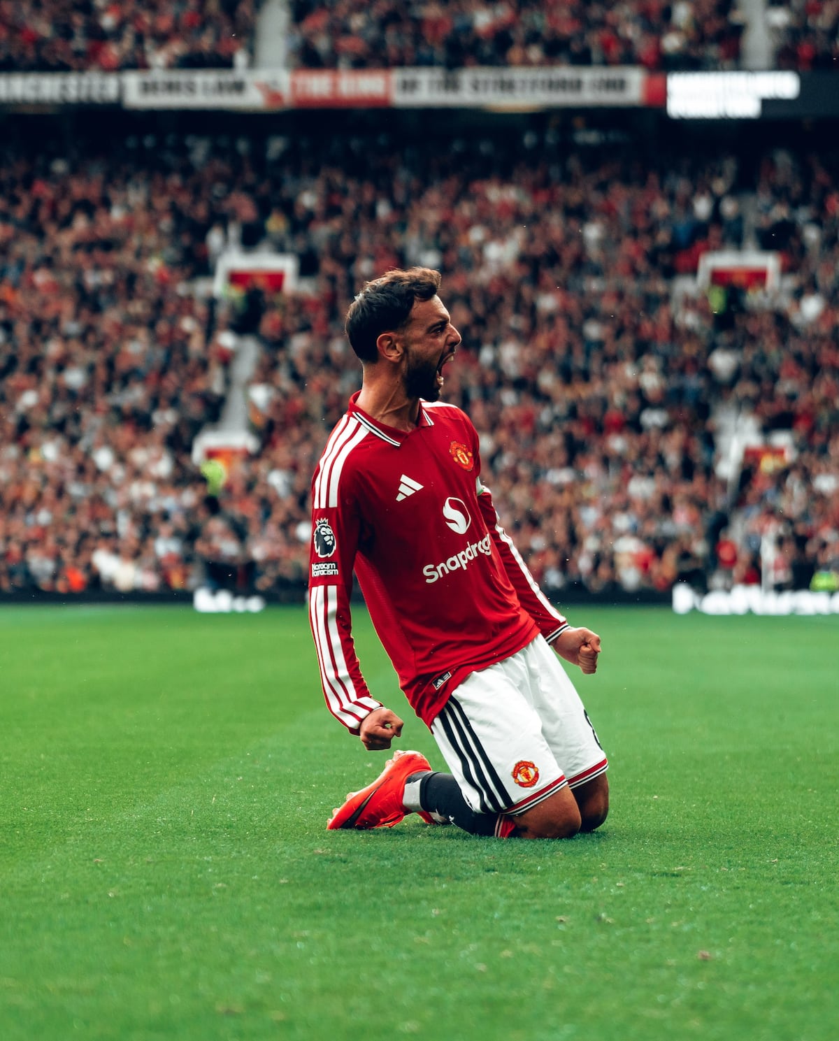 ¡Bruno se arrebató! Triplete y paliza del United
