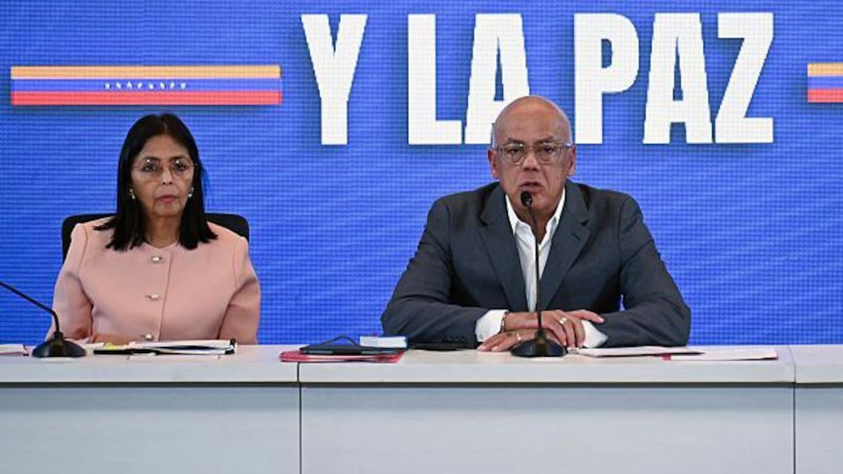 Hermano de la presidenta encargada de Venezuela, Jorge Rodríguez, es reelecto jefe del Parlamento