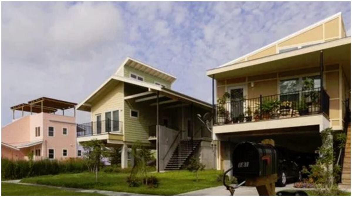 Demandan a Brad Pitt por la construcción de casas tras huracán Katrina