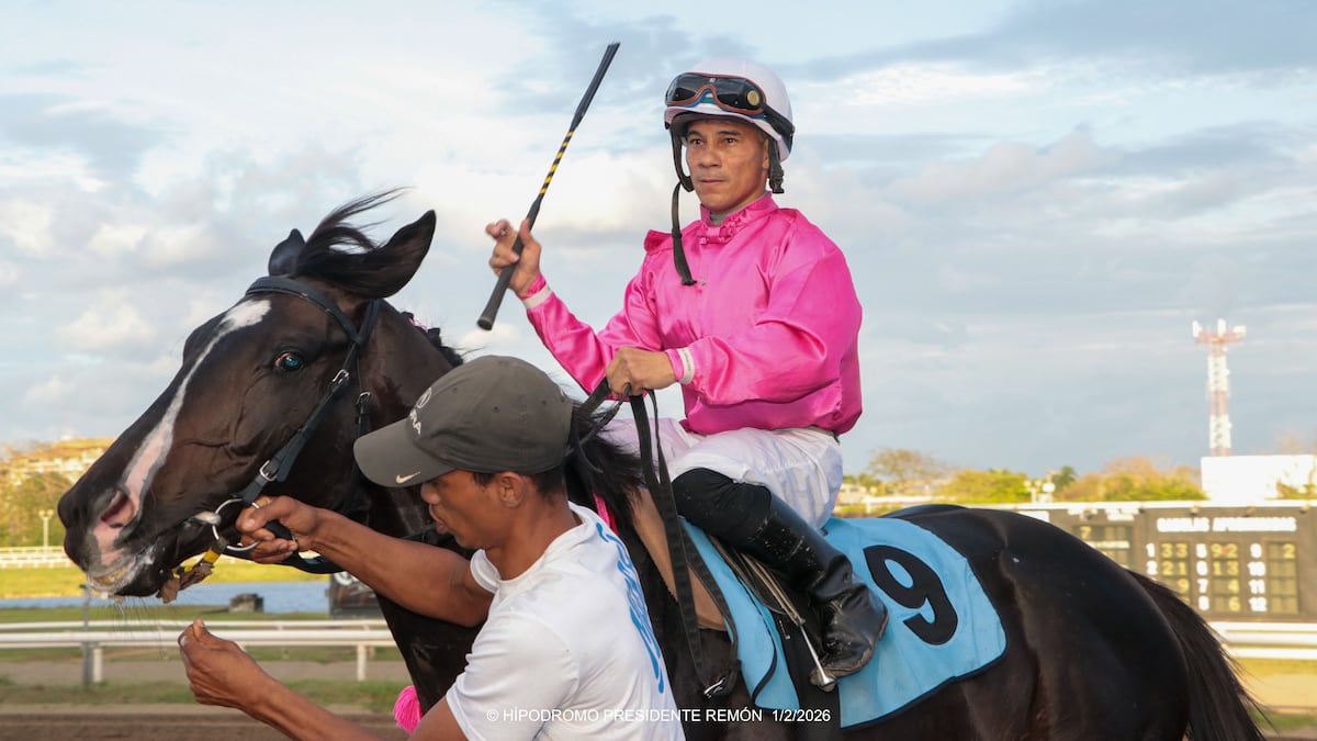 De Chambeau vuela y gana en foto final el Mozos de Corral