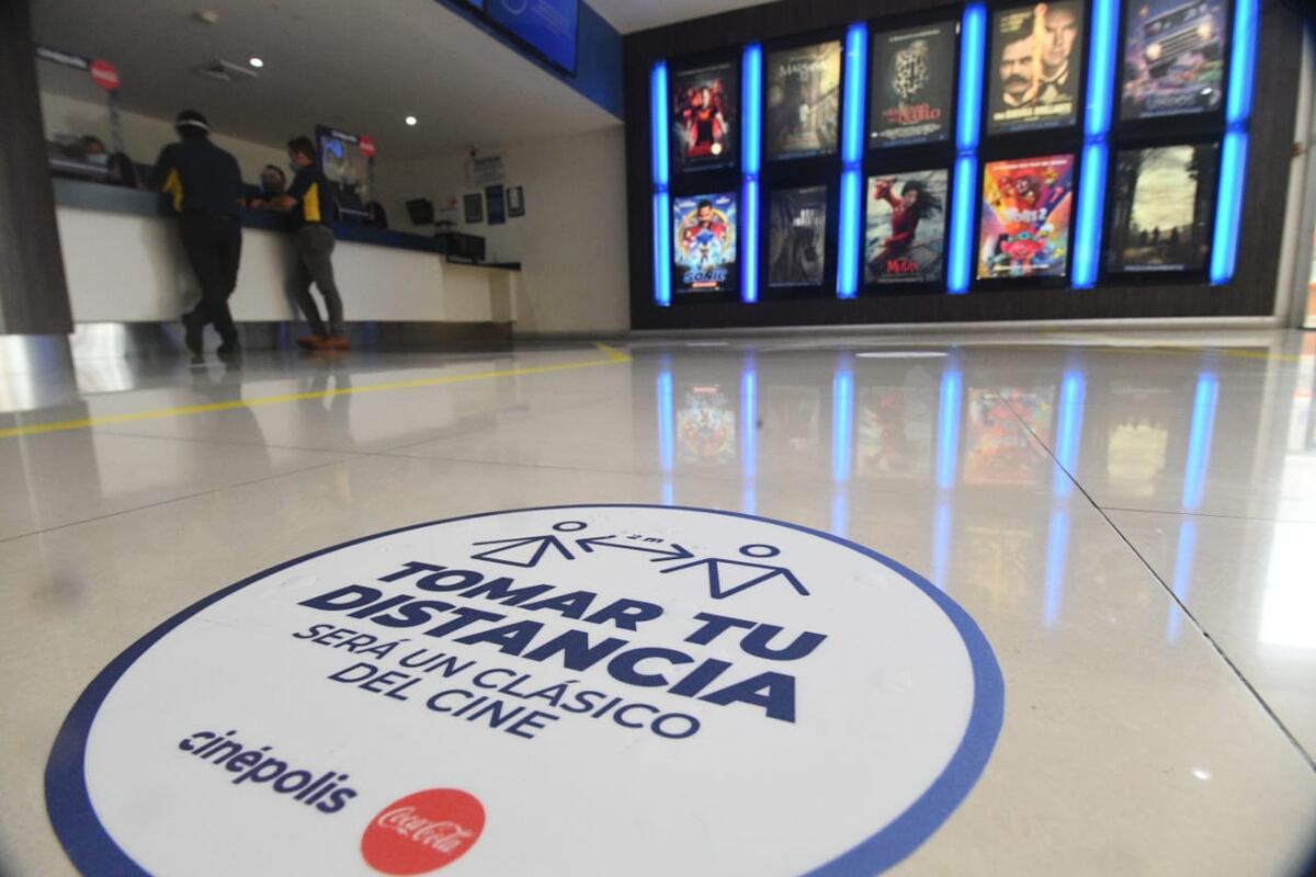 Que comience la diversión. Salas de cine finiquitan los protocolos para comenzar a recibir al público