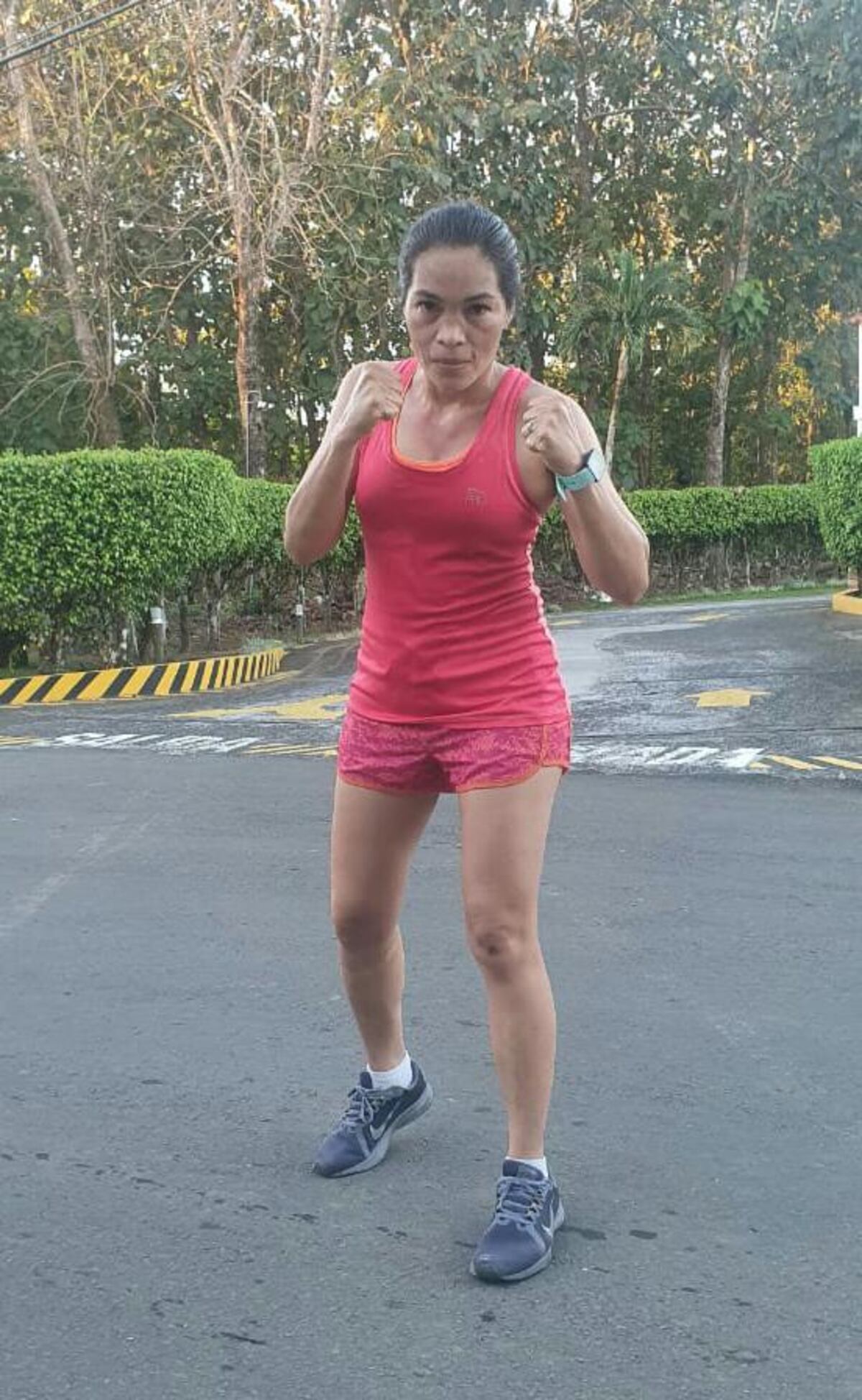 Chiricana Yaritza Pérez entrena a toda máquina para pelea de título mundial