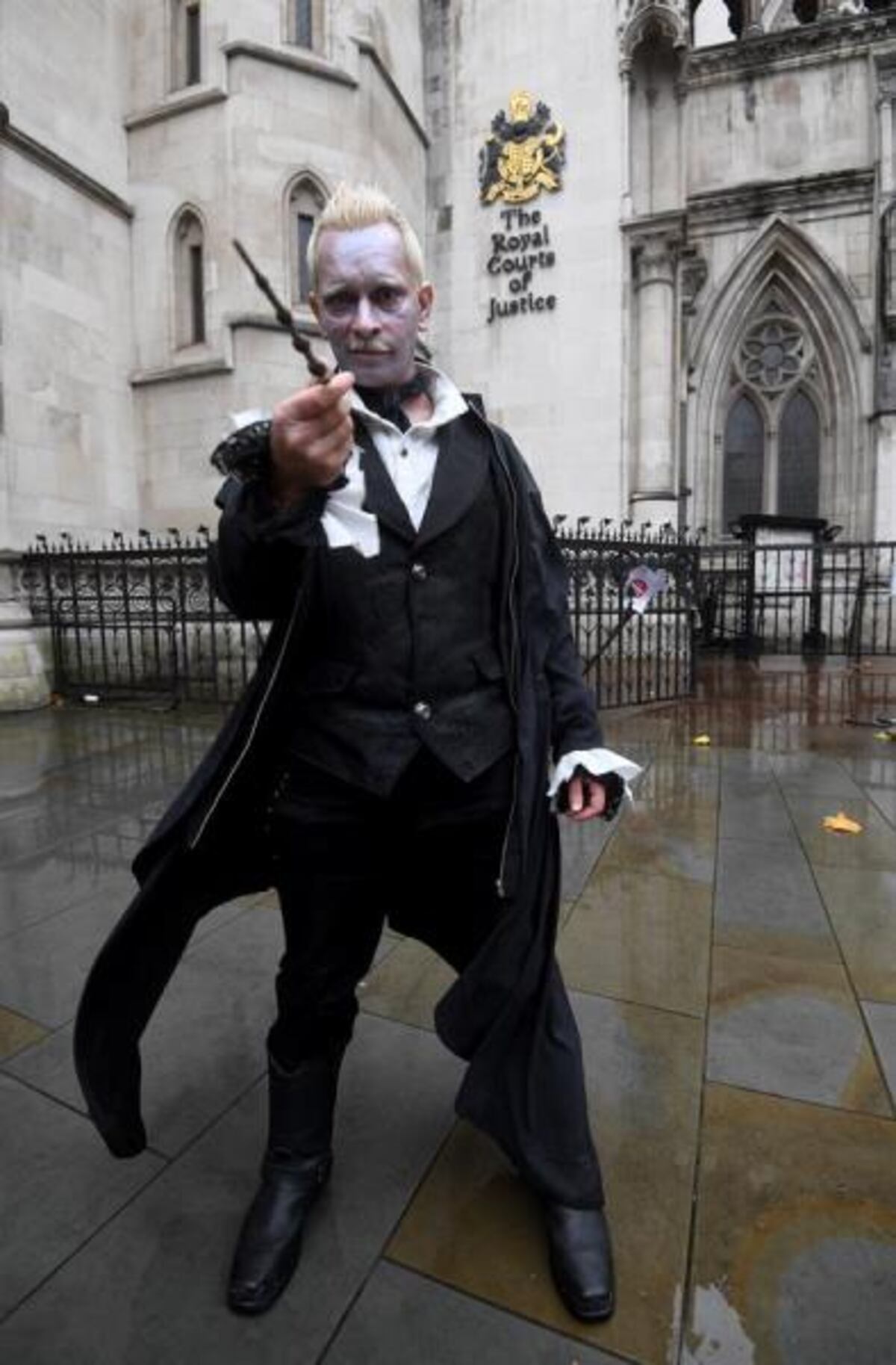 La razón por la que Johnny Depp fue obligado a abandonar su papel en ‘Animales fantásticos’