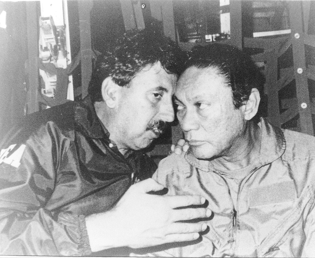 Noriega fue abandonado a muy temprana edad por su madre