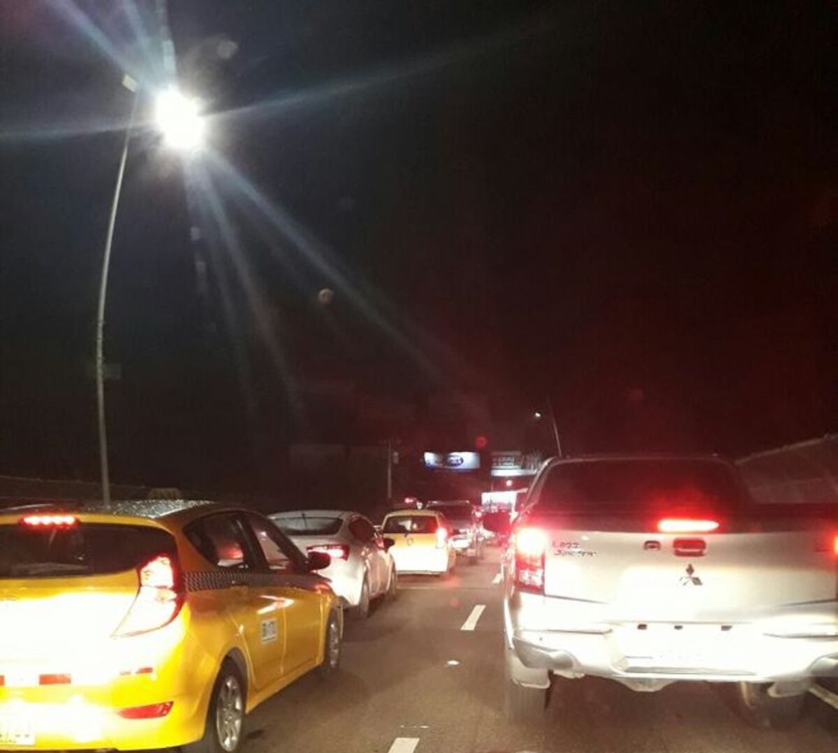 Muere en el Puente de las Américas. Colisionan de frente | VIDEO