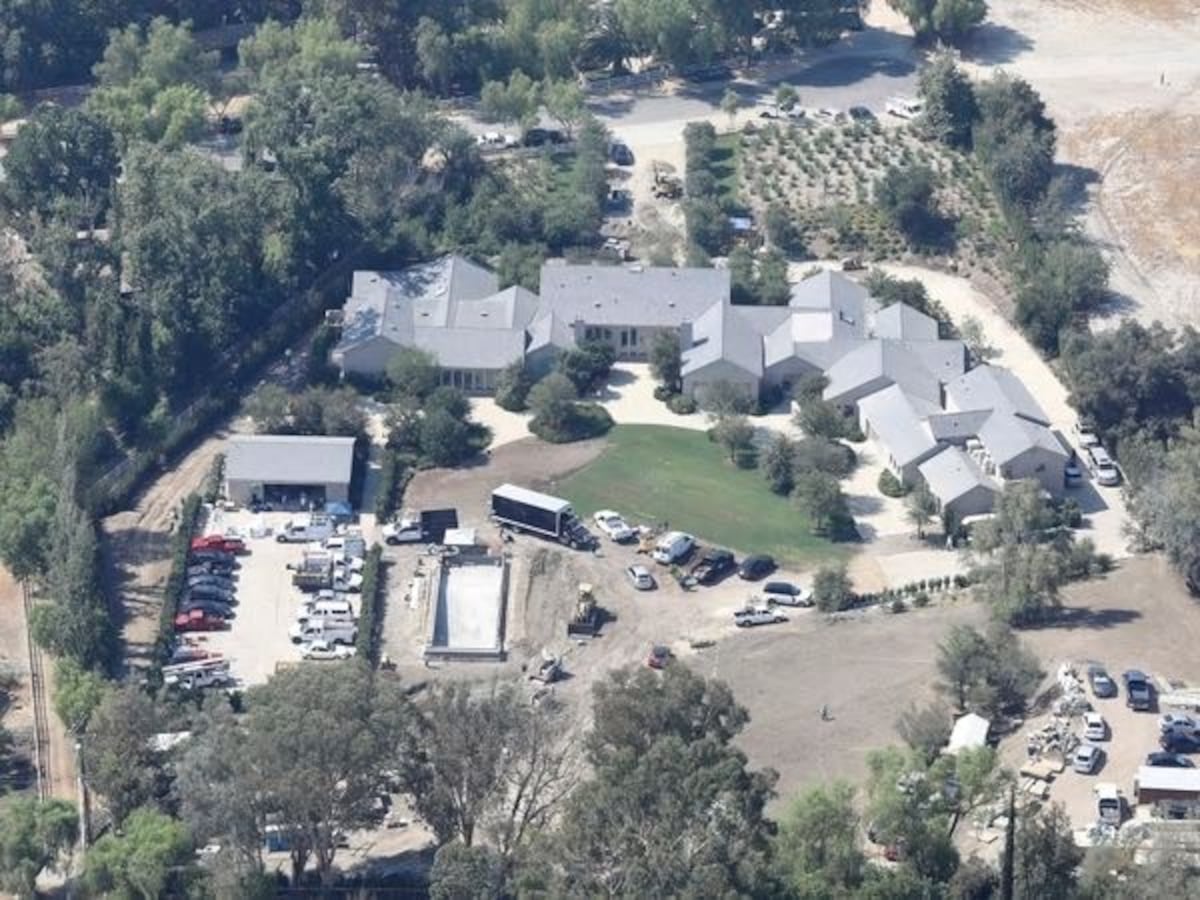 Kim Kardashian contrató bomberos privados para que protejan su mansión