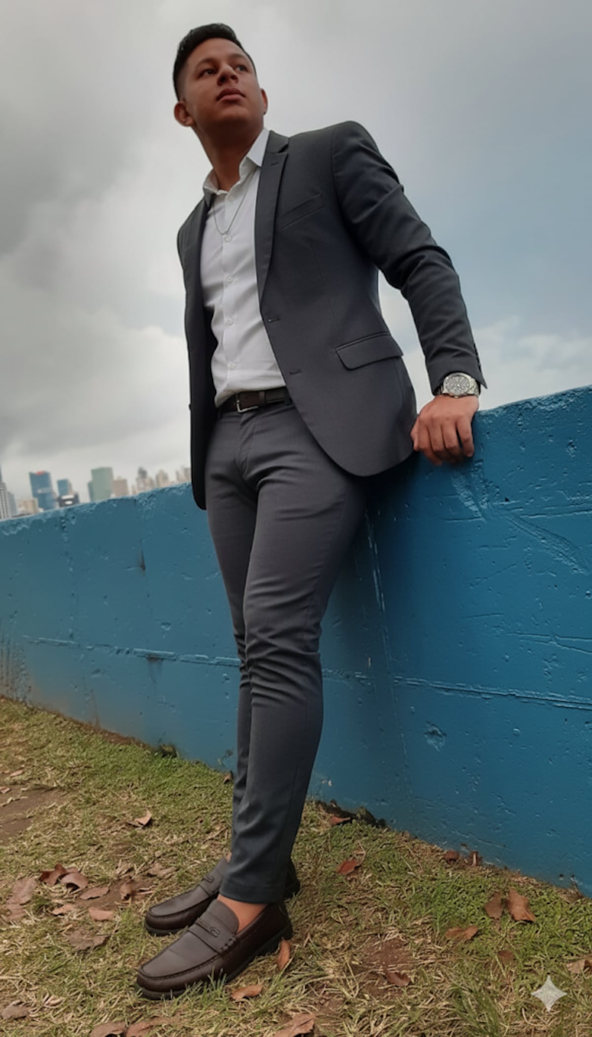 Xavi Reys apuesta por el amor real en lo urbano con ‘Noche para los 2′ 