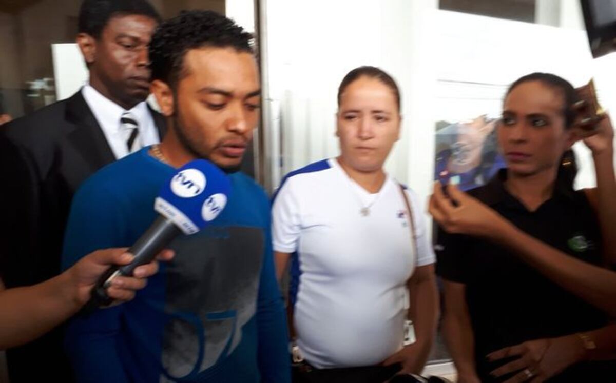 'ÉL NO DEBERÍA ESTAR VIVO': Pena de muerte pide padre de la niña asesinada