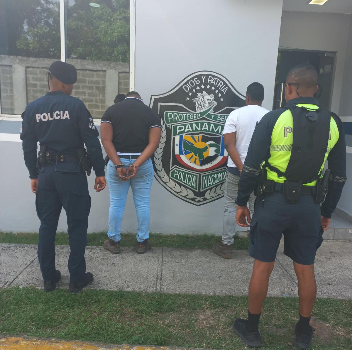 No es broma. Le roban el auto a conductor de plataforma digital y luego pretendían vendérselo a él mismo