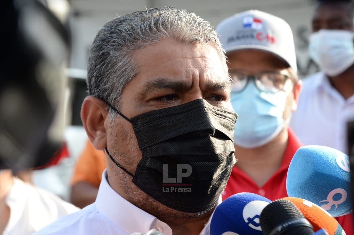 Panamá ‘intentará cambiar vacuna AstraZeneca de ser necesario’. Video