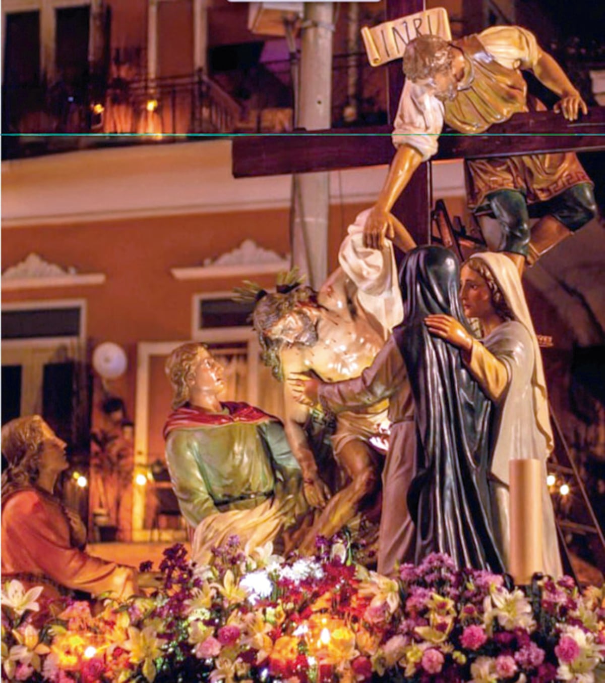 ¡Viernes de Dolores enciende el Casco Viejo! La primera procesión solemne abre la Semana Santa 2026