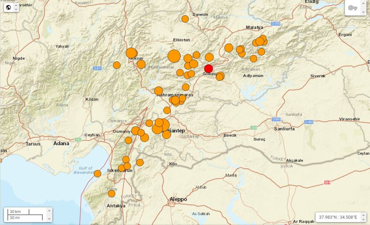 Más de 50 sismos se han registrado en Turquía, los más fuertes son cuatro que superan los 6,0 grados. Video