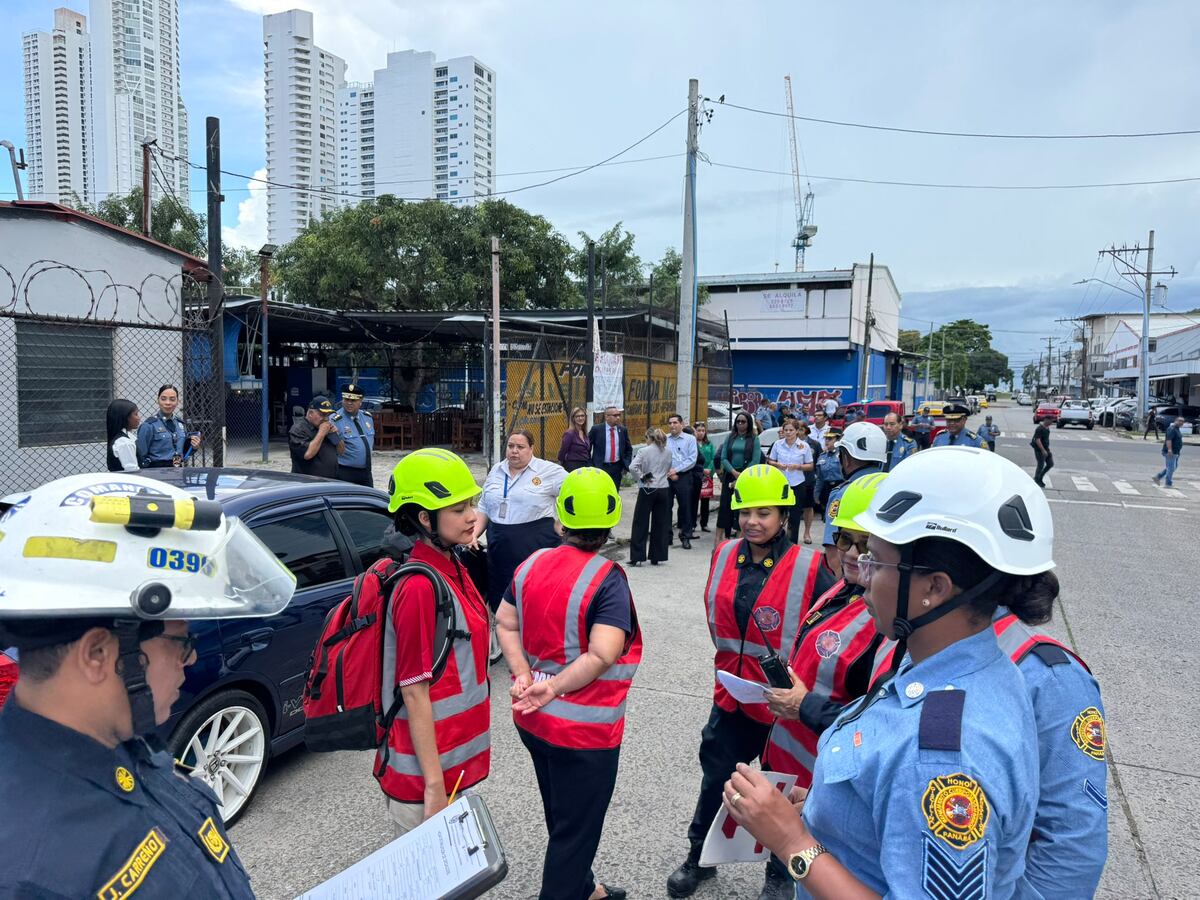 Rápidos y organizados: más de 2 mil panameños salieron en 12 minutos en el Segundo Simulacro Nacional