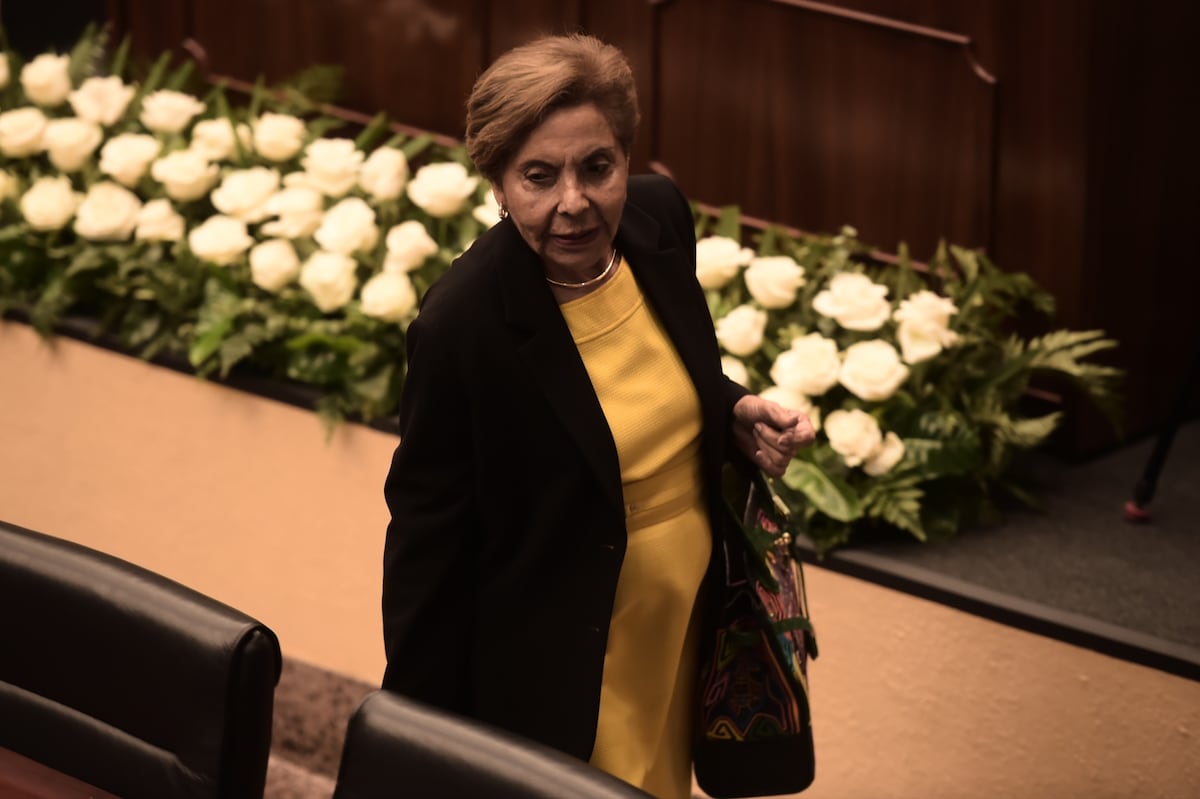 ¿Cuántos años cumple Mayín Correa?