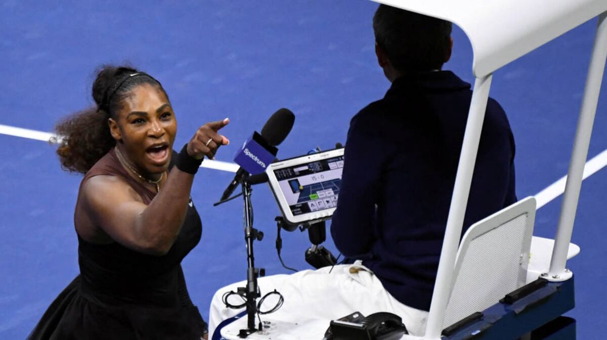 Serena Williams es sancionada por $17 mil tras perder en el US Open