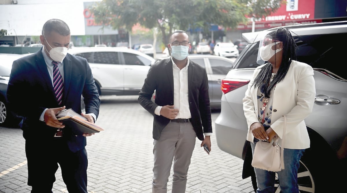 Por robo y lesiones. Admiten querella contra Mauricio Valenzuela por actos en La Fragata