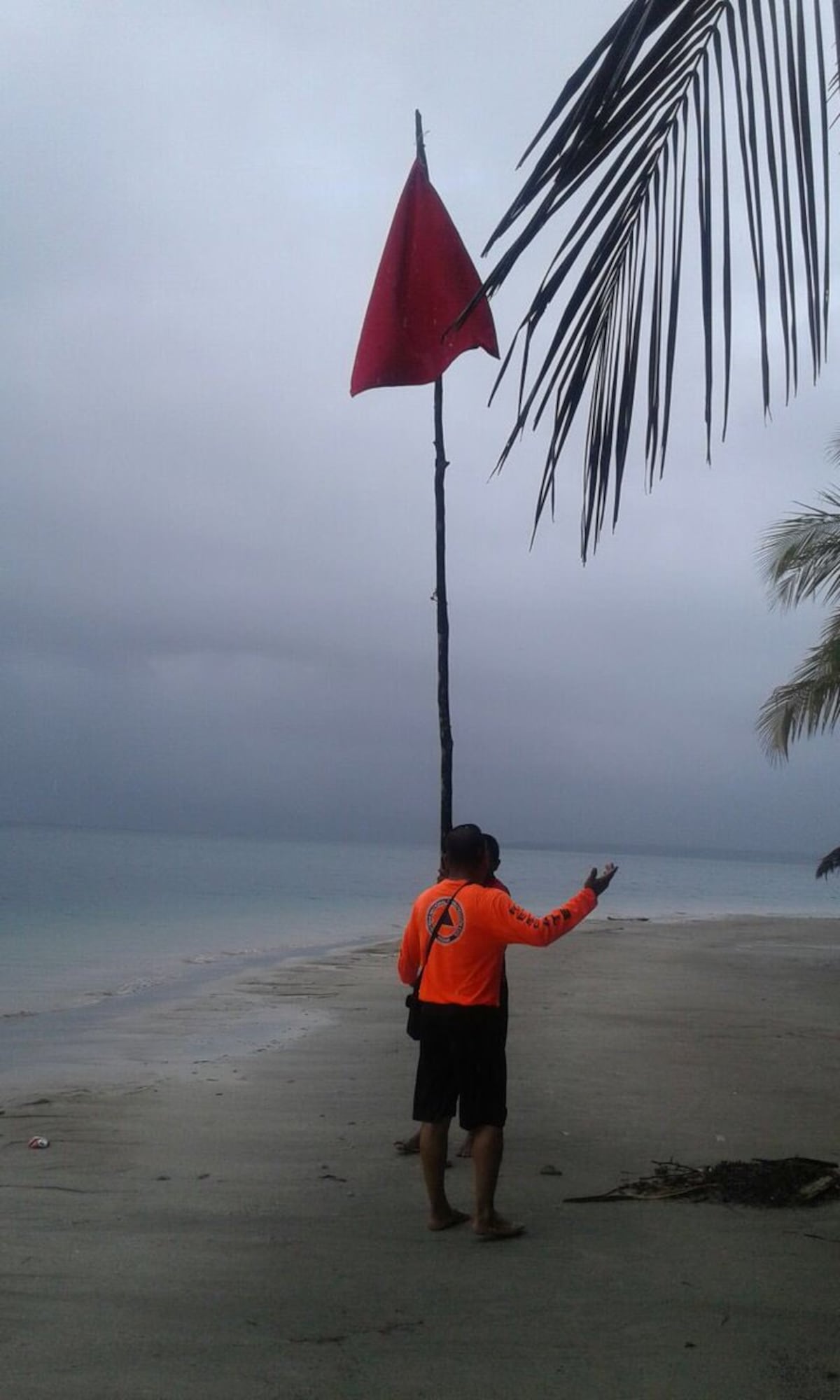 Emiten precaución ante presencia de 'mar adverso' en el Caribe panameño