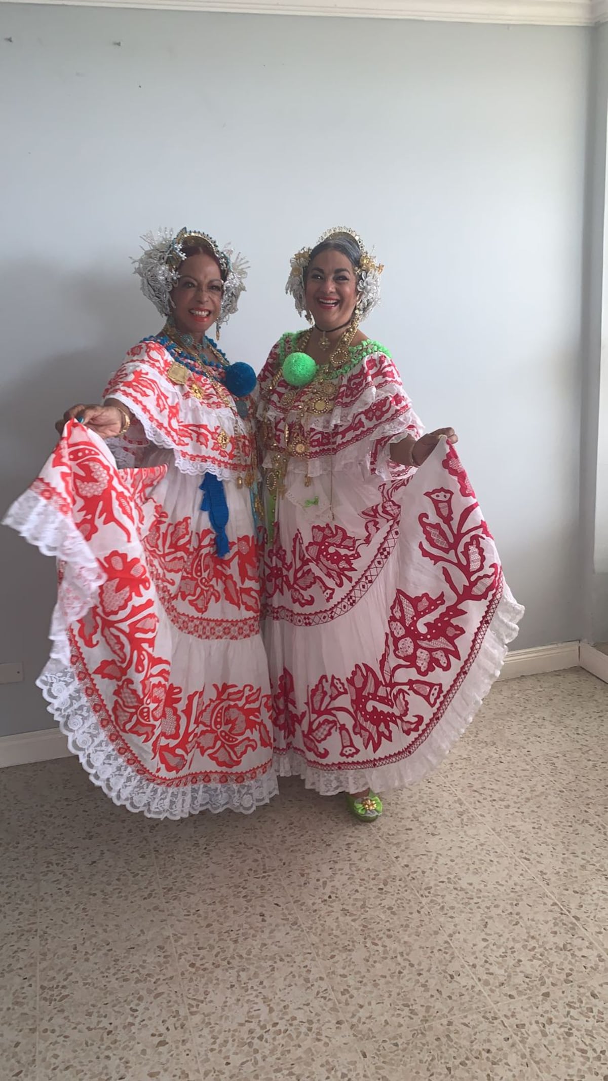 Cantante panameña hace realidad su sueño de toda una vida. Esperó mucho más de medio siglo