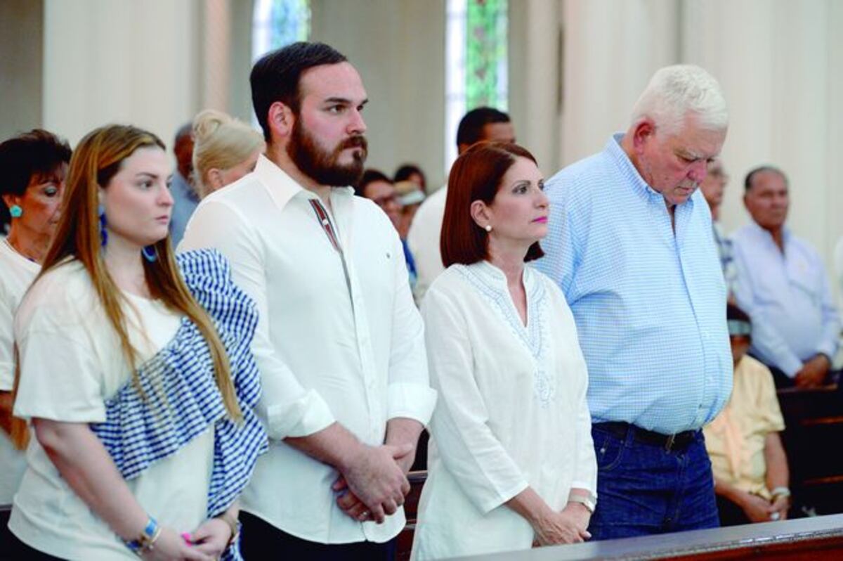 Rezan por el Loco. Testigo insiste que se pinchaba a políticos