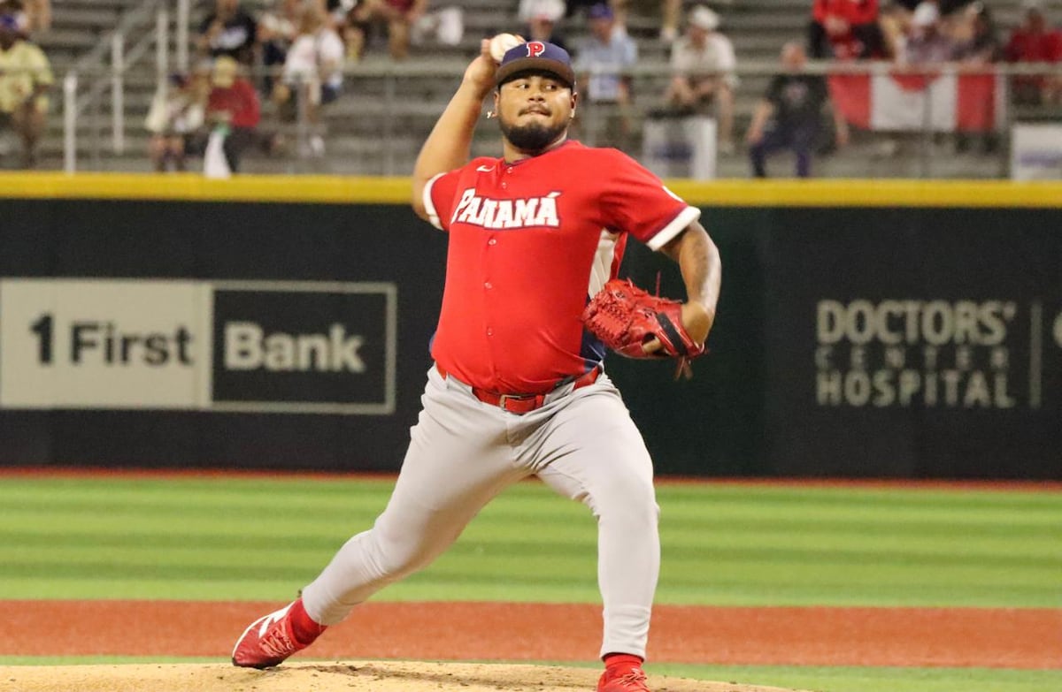 Jaime Barría luce dominante en su debut con las Estrellas Orientales