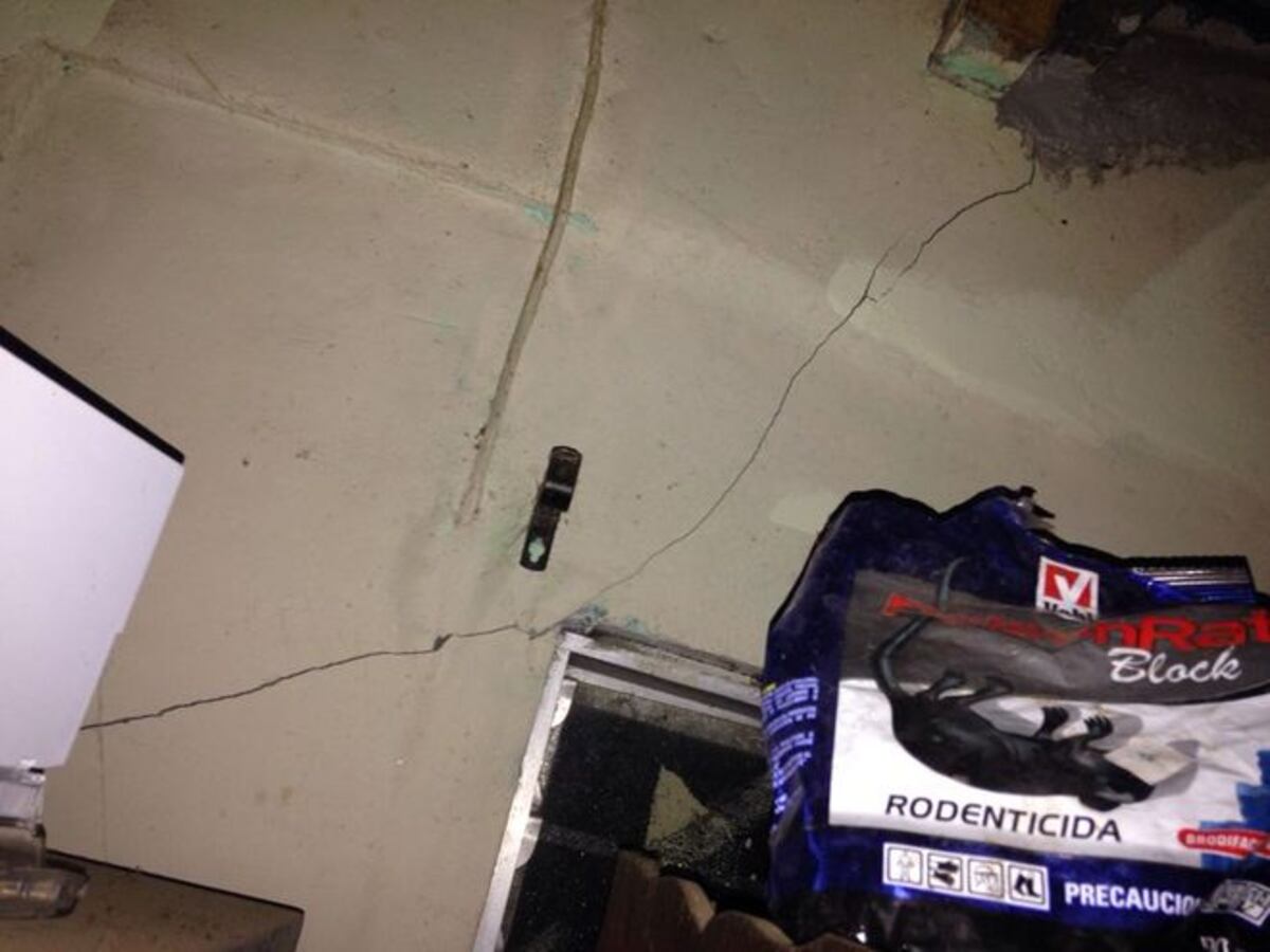 PRECAUCIÓN. Dos  casas serán demolidas,varias familias afectadas tras el sismo