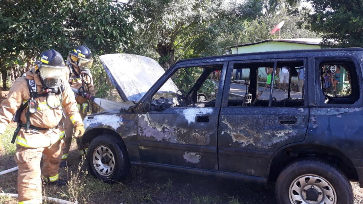 Más de 200 autos incendiados en seis meses