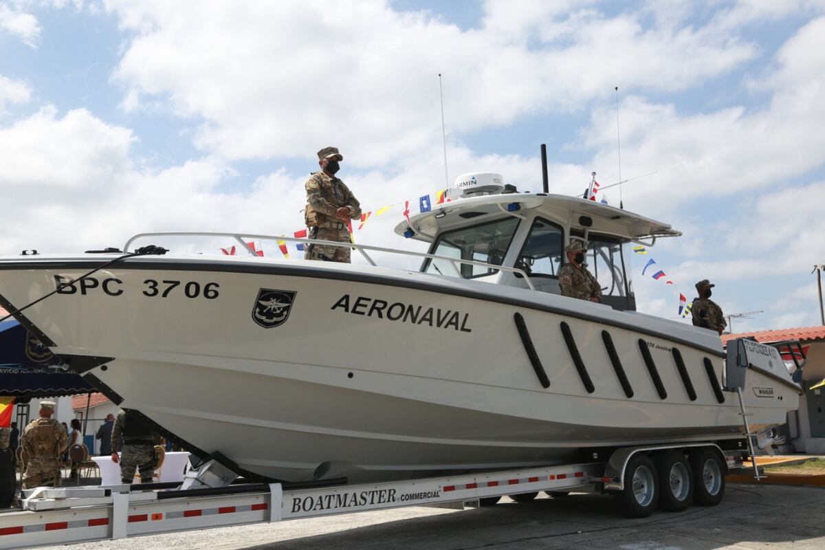 Miembros de la Fuerza Pública se capacitan para la lucha contra el narcotráfico 