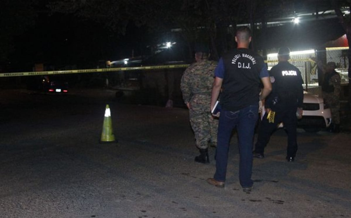 ERA PROFESOR. Acompañante lo mató de un tiro en la cabeza tras salir de un bar