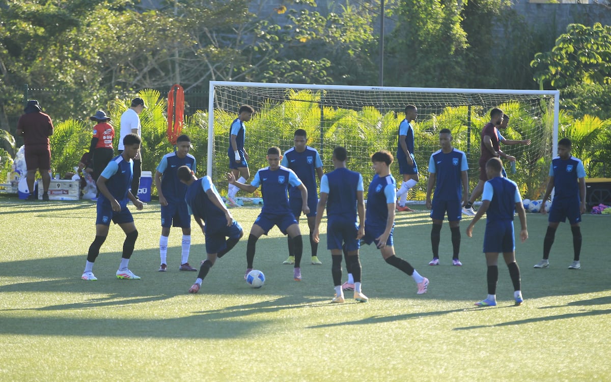 Alfredo Maduro se adueña del mediocampo y apunta al premundial