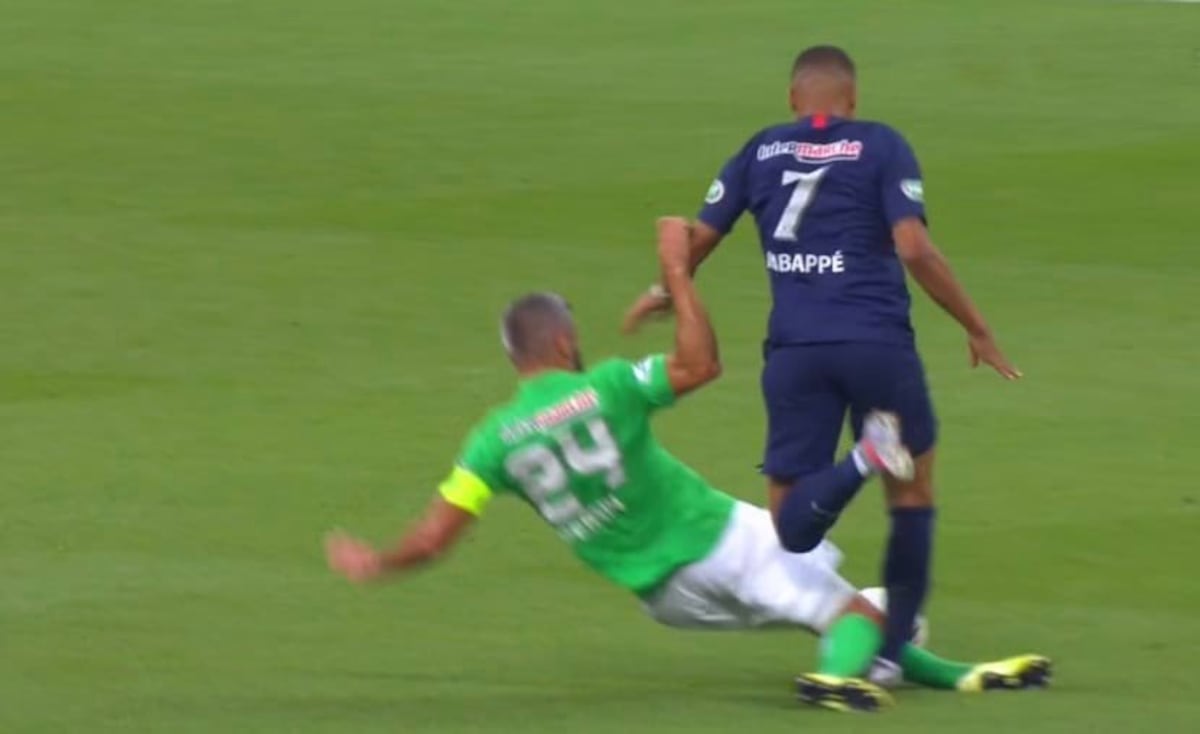 Desde Francia dudan que Mbappé llegue a los cuartos de final de la Liga de Campeones