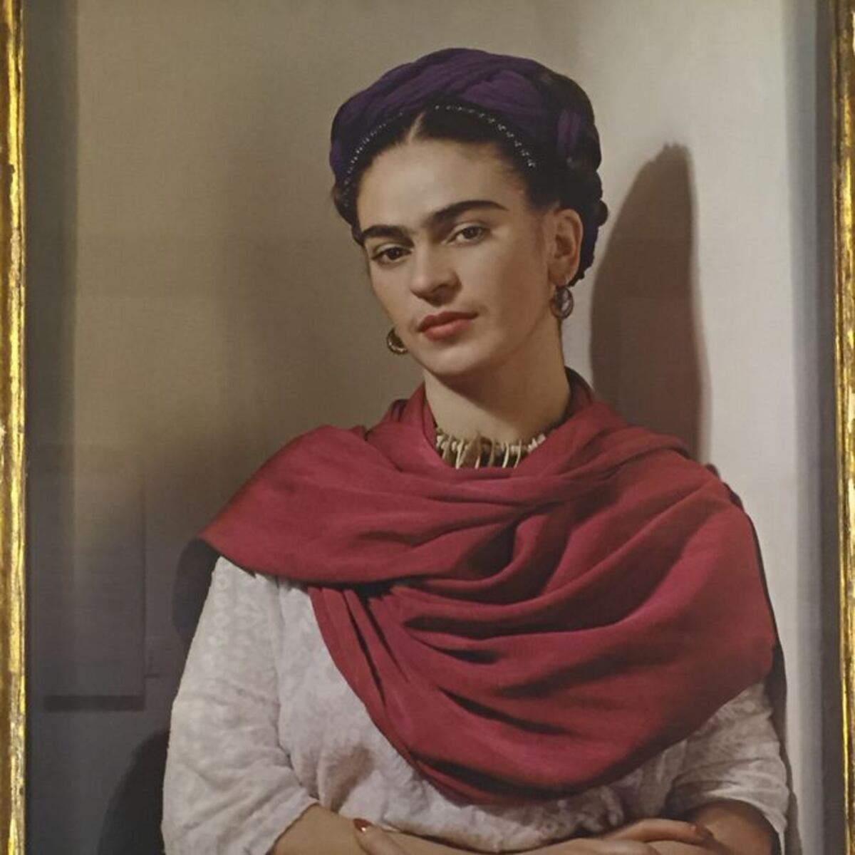 Investigadores descubren la causa del dolor crónico de Frida Kahlo