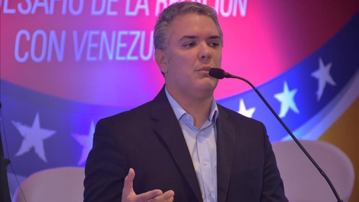 Presidente de Colombia advierte a guerrilla ELN que no aceptará intimidación 