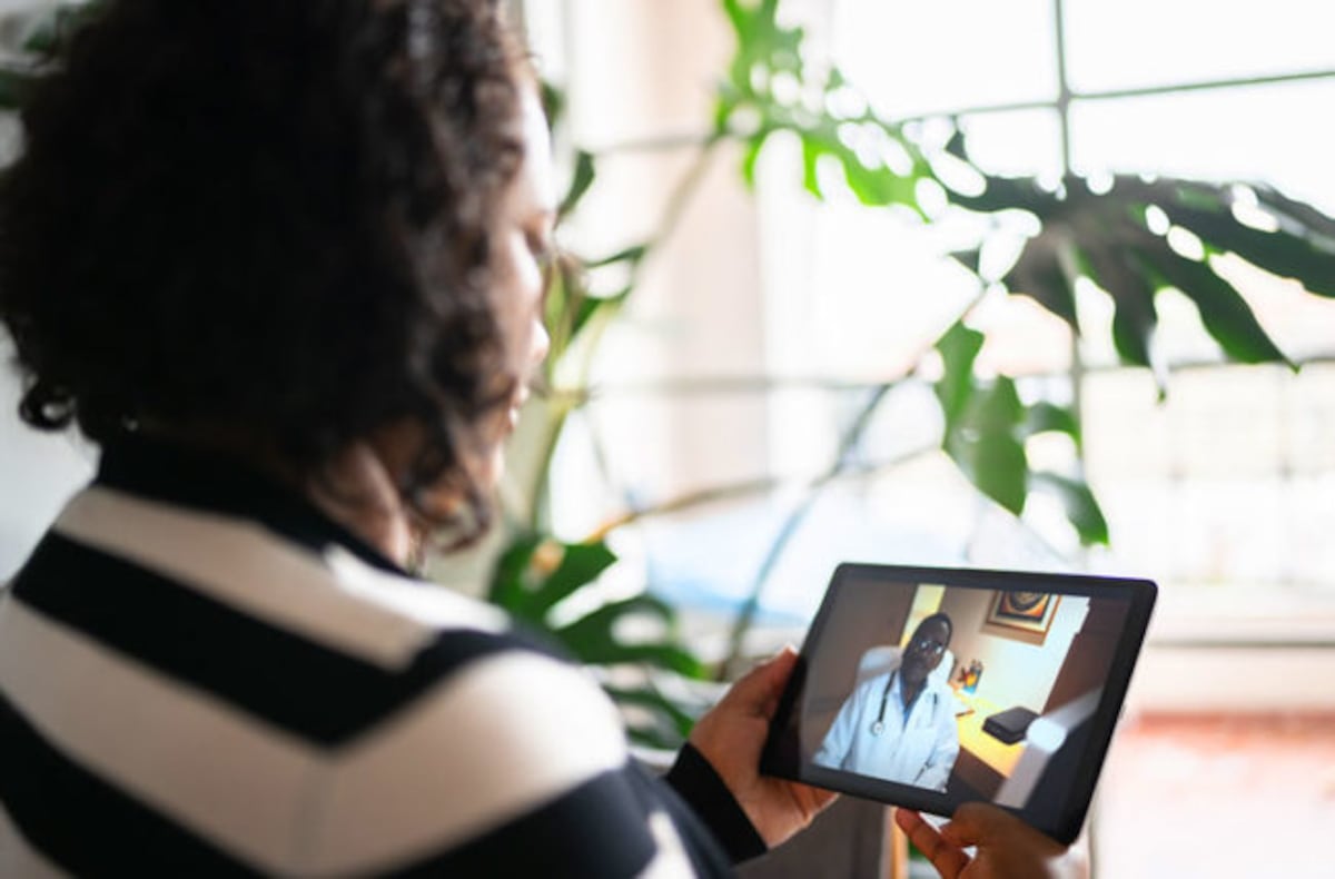 ¿Qué significa el flujo en tus partes íntimas para tu salud? 