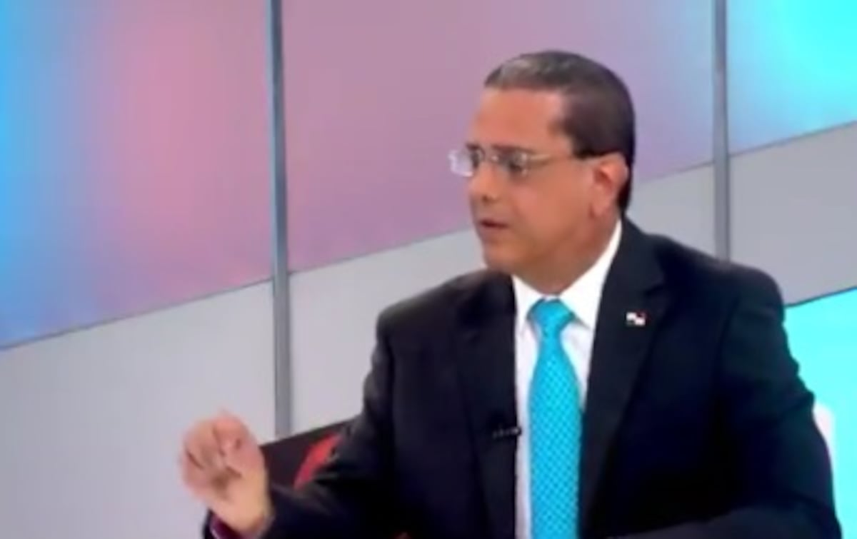 Números no cuadran. Se entregaron 20 mil 900 casas de Techo Esperanza, según el MIVI y no 100 mil, como decía el Gobierno pasado. Video