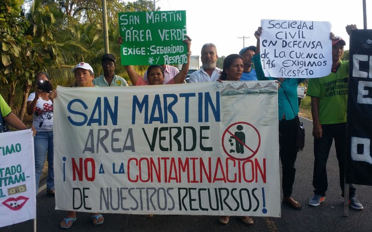 Residentes de San Martín se cansan de la basura en el río Pacora