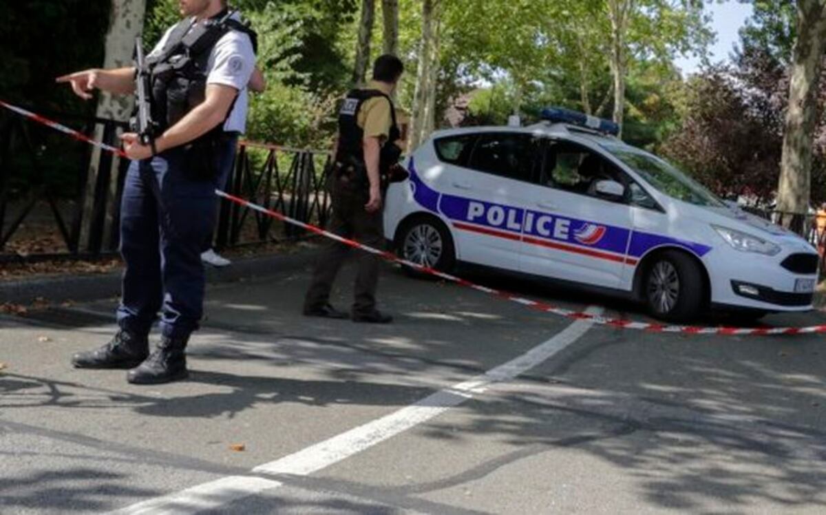 Sin dolor. Hombre mata con un cuchillo a su madre y su hermana